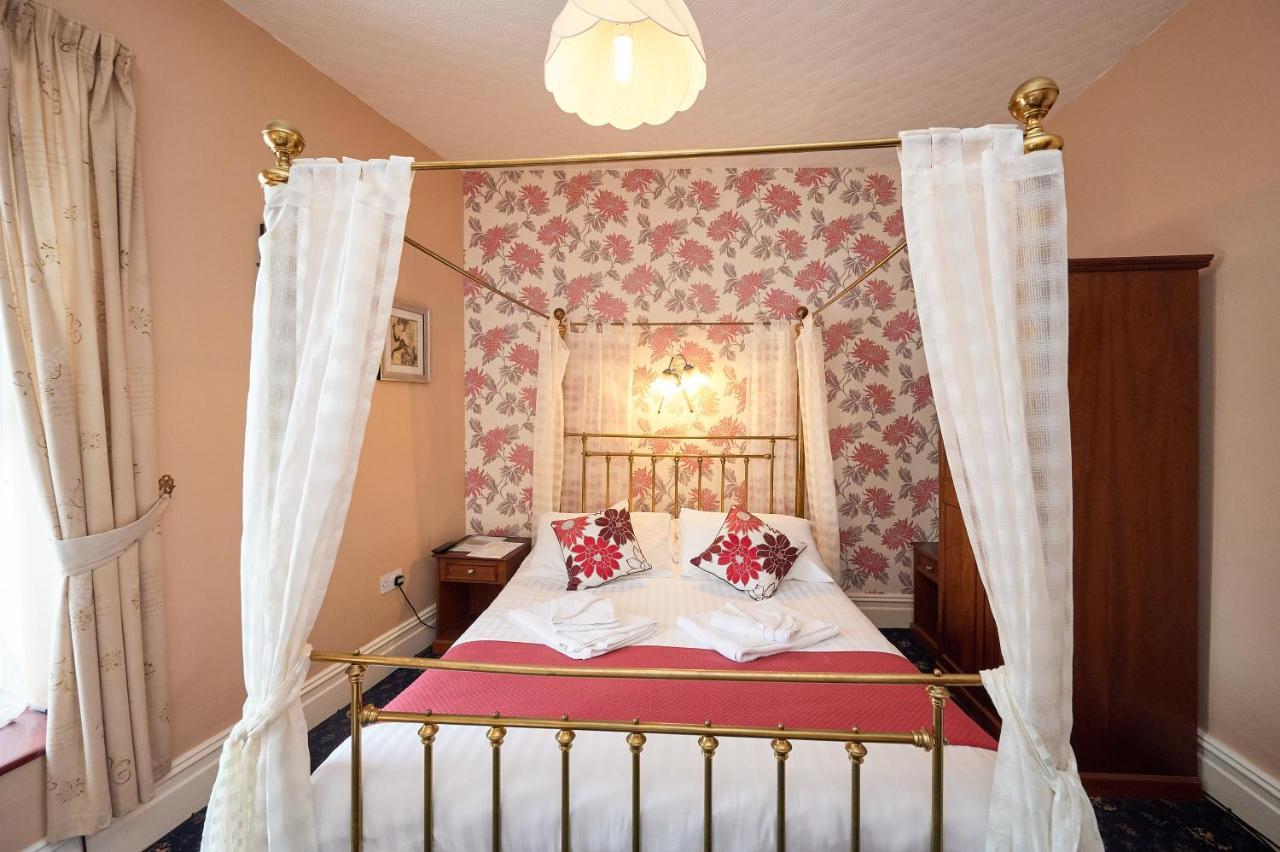 Bed and Breakfast The Wilton International Blackpool Exterior foto