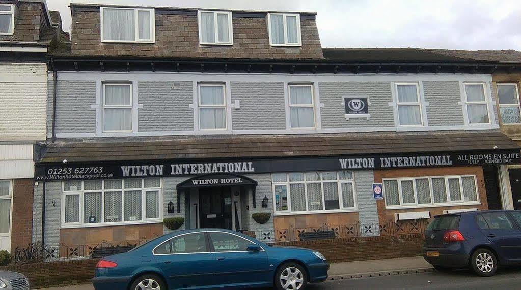 Bed and Breakfast The Wilton International Blackpool Exterior foto